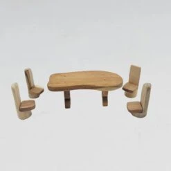 QToys Cottage Doll Dinning Set