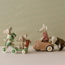 Maileg Tricycle Trailer Mouse Red 8 Maileg Tricycle Trailer Mouse Red -Children Toy Store 11 4106 01 02