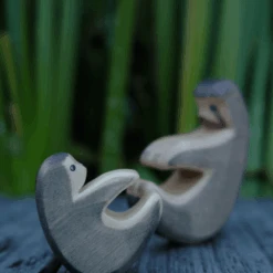 HolzWald Sloth Small