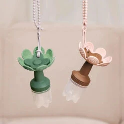 Haakaa Flower Fresh Food Feeder & Cover Set -Children Toy Store BHK147 7 2000x 428bff72 7f45 4dbf bf5f 7e5dead51459