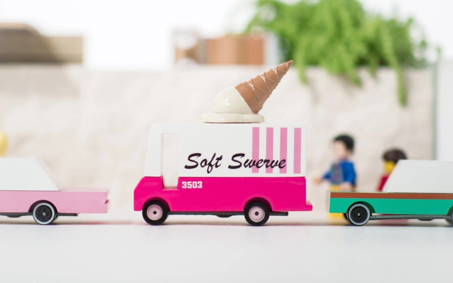 Candylab – Ice Cream Van 4 Candylab – Ice Cream Van - Image 2
