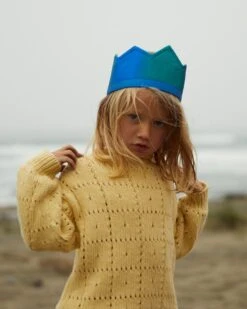 Sarah's Silks Reversible Crowns -Children Toy Store CrowninOcean6 800x ad64b329 0cc6 49f9 abbd 898ce46b10da