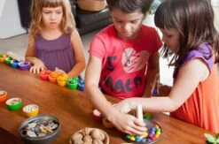 Grapat Coloured Bowls & Acorns 14 Grapat Coloured Bowls & Acorns -Children Toy Store Grapat Bowls Acorns 08
