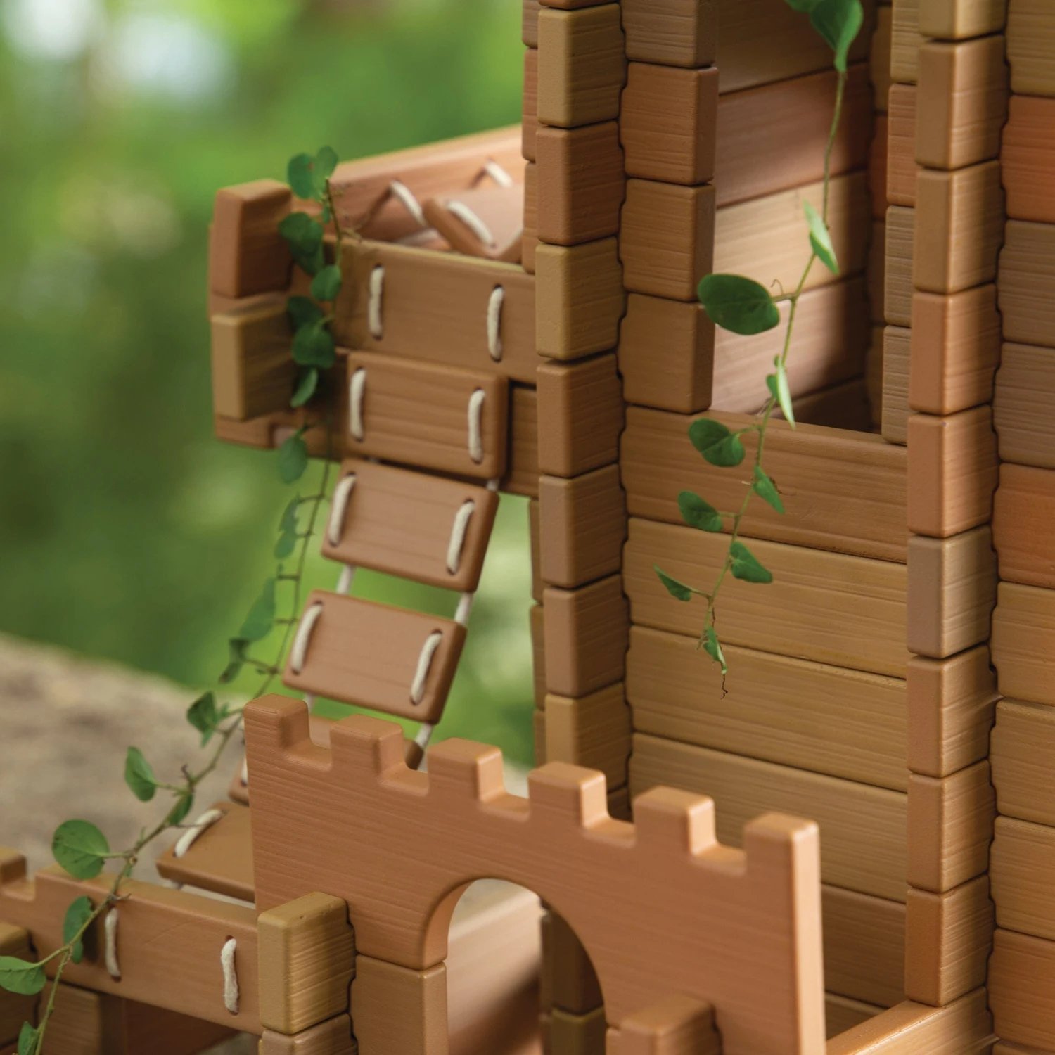 Guidecraft Tabletop Notch Blocks - Western 129 Pc. Set 9 Guidecraft Tabletop Notch Blocks - Western 129 Pc. Set - Image 7