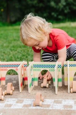 The Freckled Frog Happy Architect Raceway With Cars -Children Toy Store HappyArchitectRaceway 6