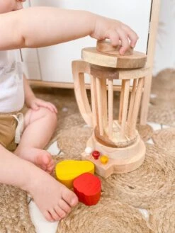 QToys Wooden Blender -Children Toy Store QTOYSWoodenBlender02