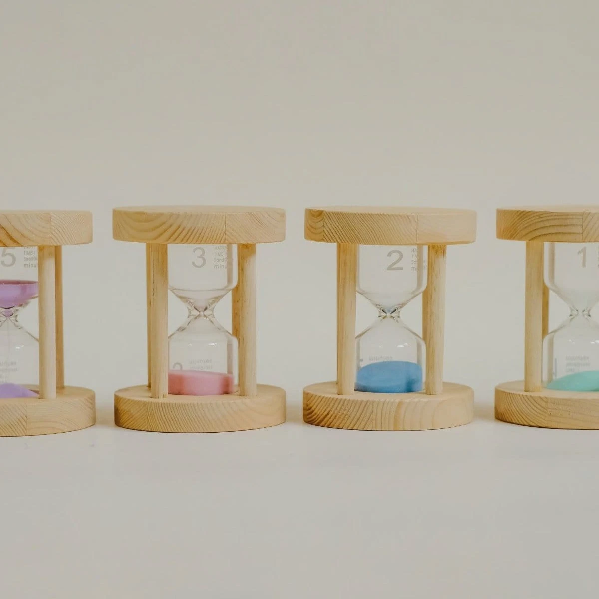 QToys Wooden Sand Timers Set Of 4 3 QToys Wooden Sand Timers Set Of 4