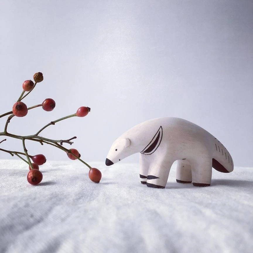 T-Lab Pole Pole Wooden Animal Anteater 5 T-Lab Pole Pole Wooden Animal Anteater - Image 3