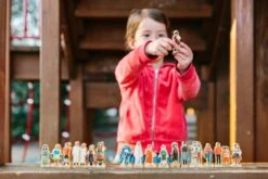 Freckled Frog People Around The World -Children Toy Store TheFreckledFrogPeopleAroundtheWorld 8