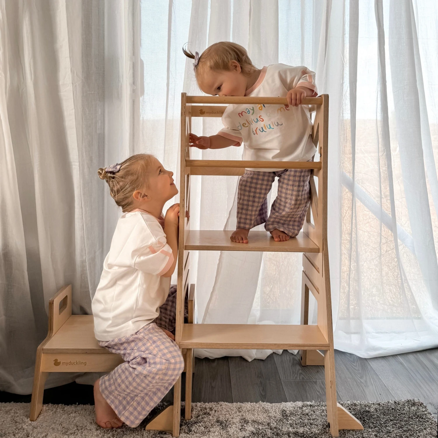 My Duckling JALA Deluxe Adjustable Learning Tower (Natural) - Flag With Rectangle Handle 8 My Duckling JALA Deluxe Adjustable Learning Tower (Natural) - Flag With Rectangle Handle - Image 6