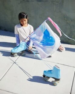 Sarah's Silks Mini Playsilks Heart -Children Toy Store blueheart1 800x 4c230e85 92d4 4c0f 9250 fb031bf23359