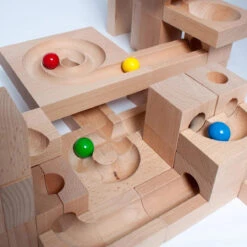 KADEN Marble Run S "Mix In Box" -Children Toy Store kaden marble run mix in box s KM 80MIX 2 1190x1190 051f1443 cac0 45ba b6c9 fd1cdb42b422
