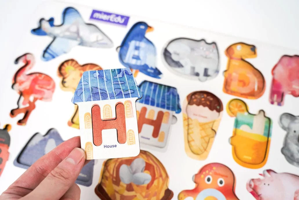 MierEdu Matching ABC Wooden Puzzle Deluxe 4 MierEdu Matching ABC Wooden Puzzle Deluxe - Image 2