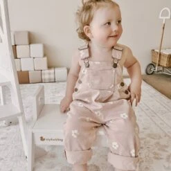 My Duckling JALA Deluxe Adjustable Learning Tower (White) - Flag With Rectangle Handle -Children Toy Store my duckling jala deluxe adjustable learning tower flag with rectangle handle 1154702113