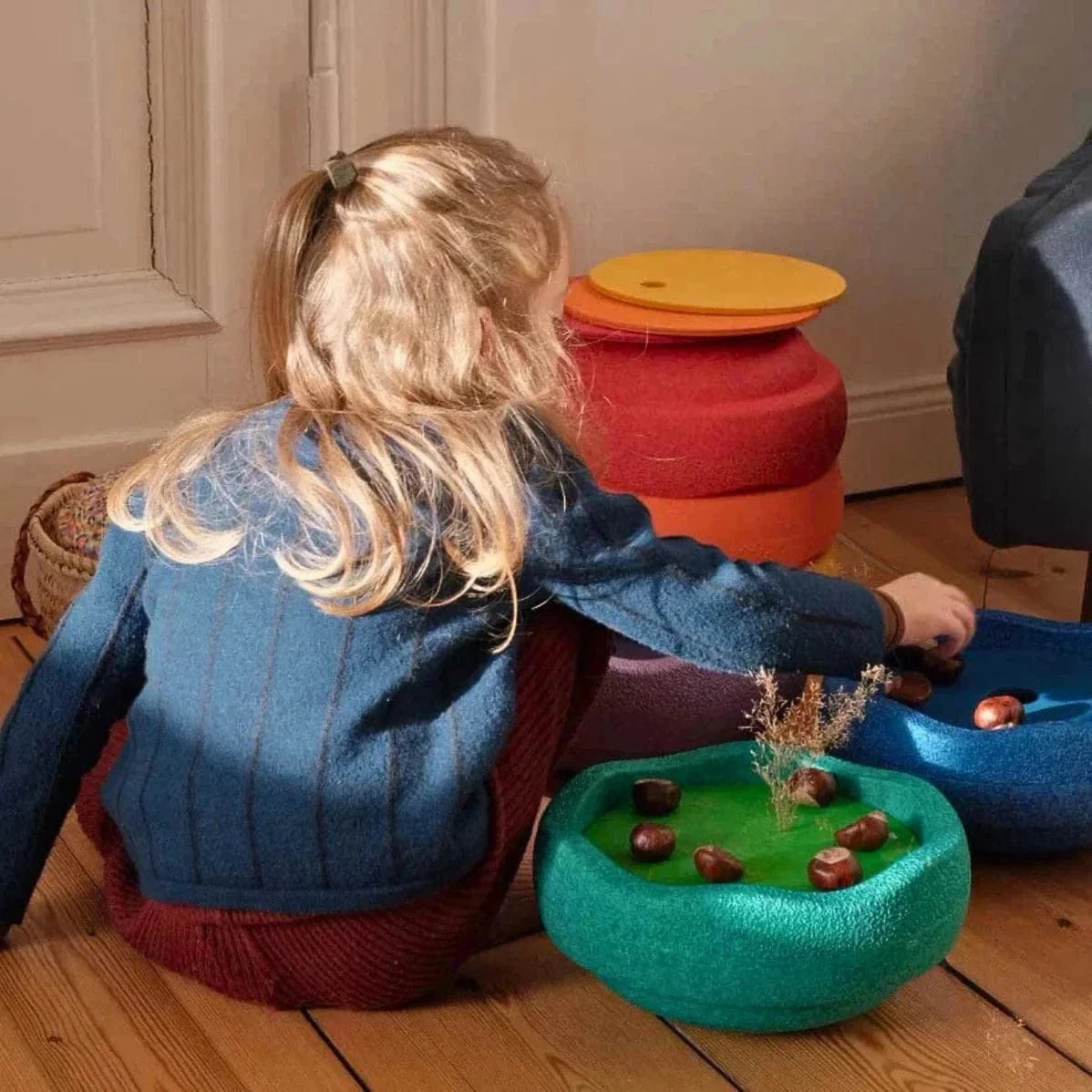 Grimm's X Stapelstein Set - Original Rainbow Classic Set Of 7 + Grimm's Rolling Disc Set 4 Grimm's X Stapelstein Set - Original Rainbow Classic Set Of 7 + Grimm's Rolling Disc Set - Image 2