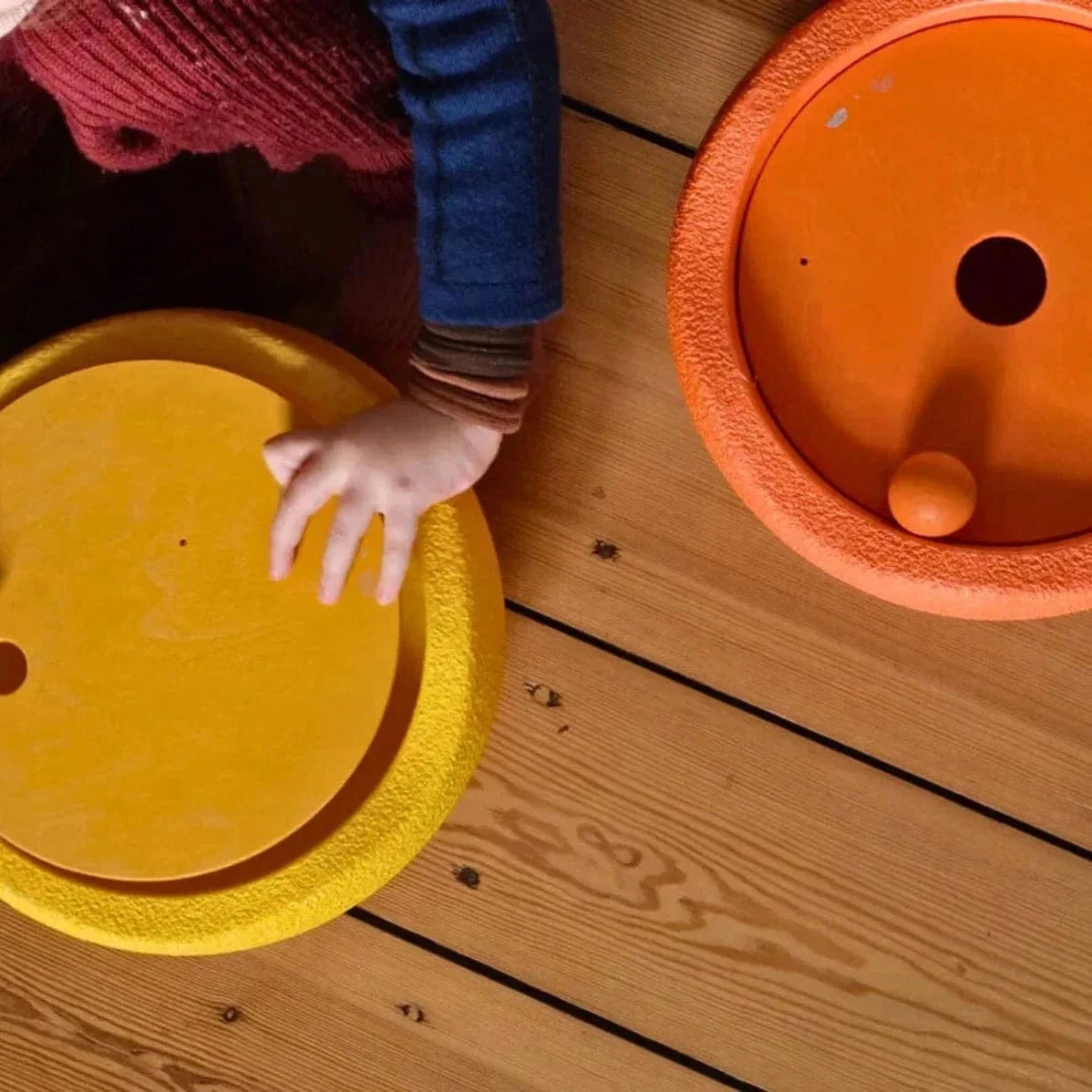 Grimm's X Stapelstein Set - Original Rainbow Classic Set Of 7 + Grimm's Rolling Disc Set 10 Grimm's X Stapelstein Set - Original Rainbow Classic Set Of 7 + Grimm's Rolling Disc Set - Image 8